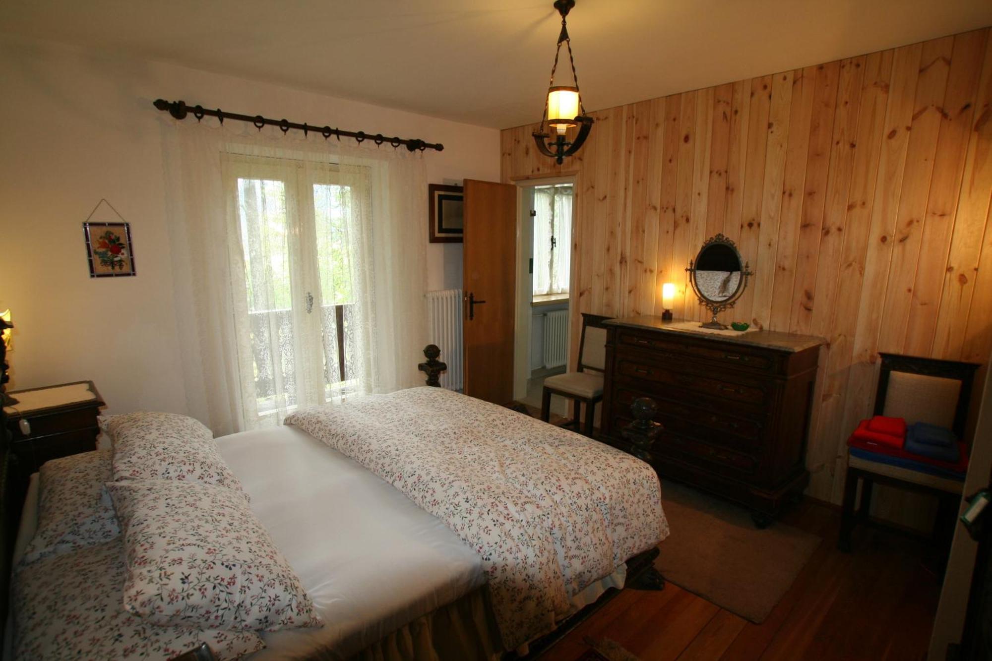 B&B Villa Dolomites Hut サン・ヴィジリオ・ディ・マレッベ 部屋 写真