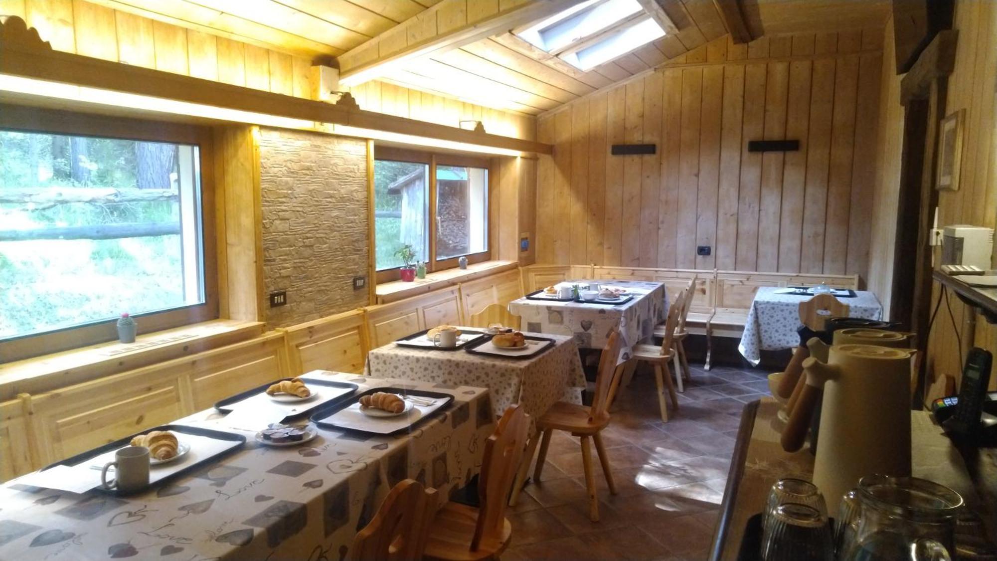 B&B Villa Dolomites Hut サン・ヴィジリオ・ディ・マレッベ エクステリア 写真